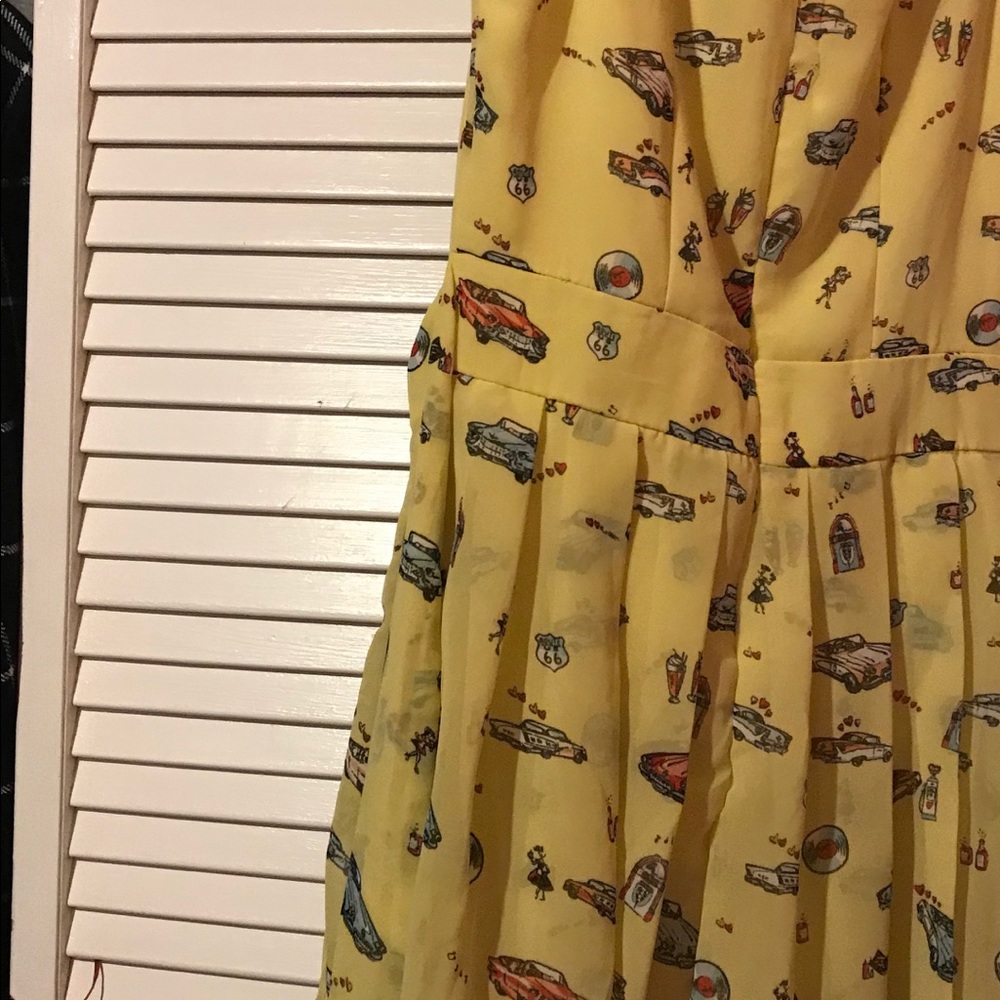 Retro Mod car print UK dress in lemon yellow - Picture 3 of 9
